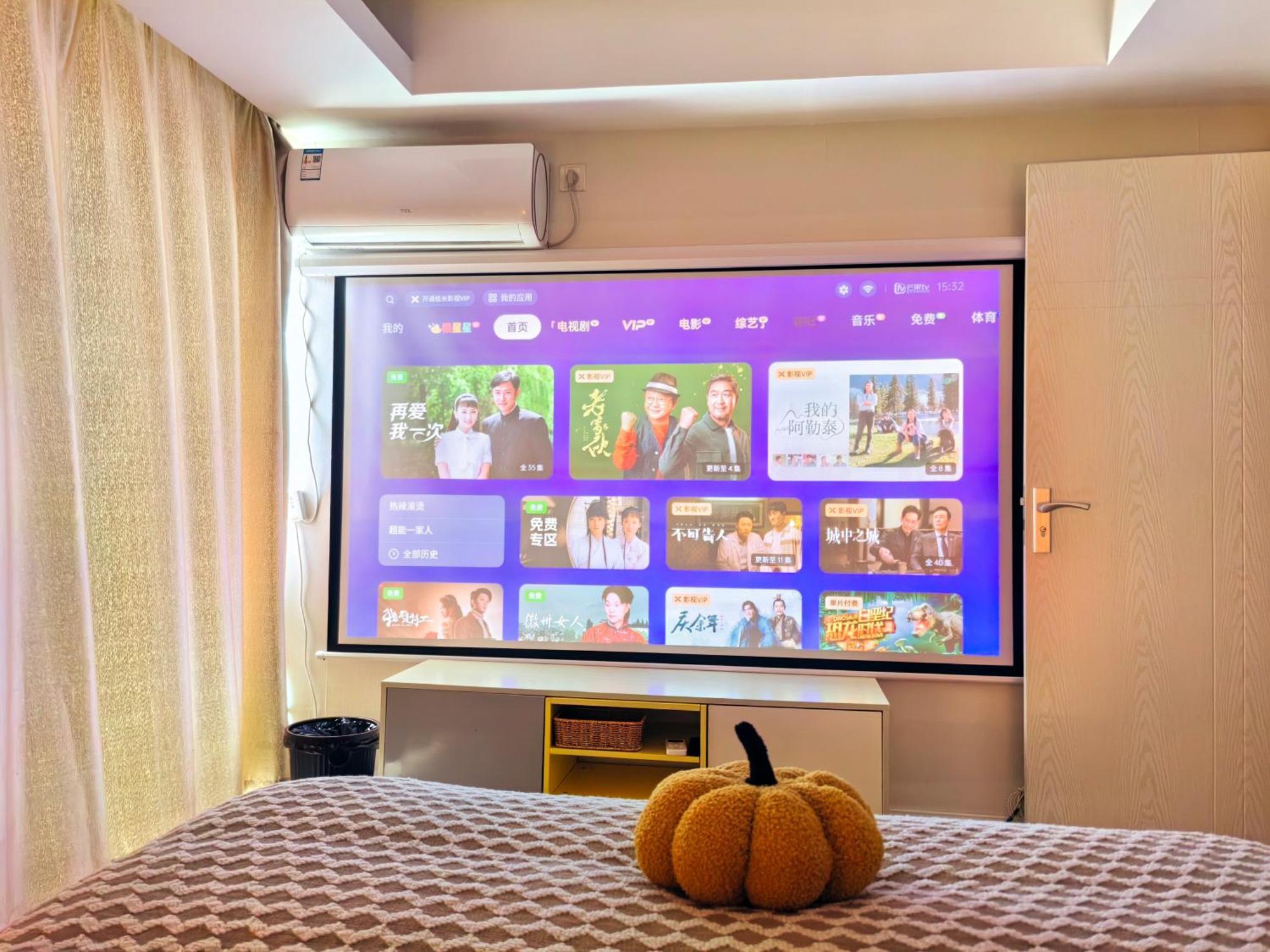 Apartment Qiya Luxury Lujiazui Beiyangjing Subway Station Branch