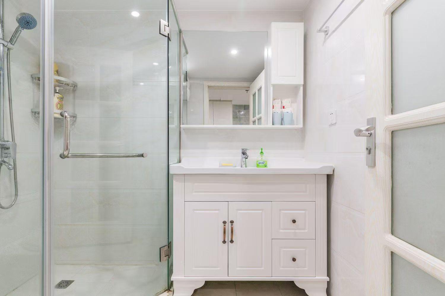 Apartment Qiya Luxury Lujiazui Beiyangjing Subway Station Branch Shanghai