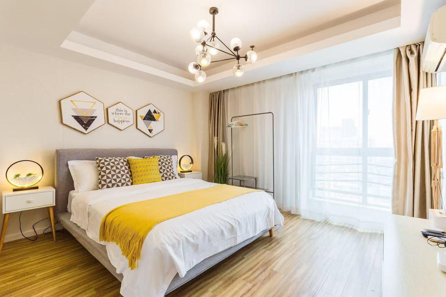 Apartment Qiya Luxury Lujiazui Beiyangjing Subway Station Branch
